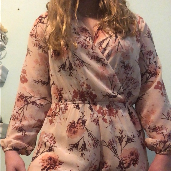 Romper - Picture 2 of 2